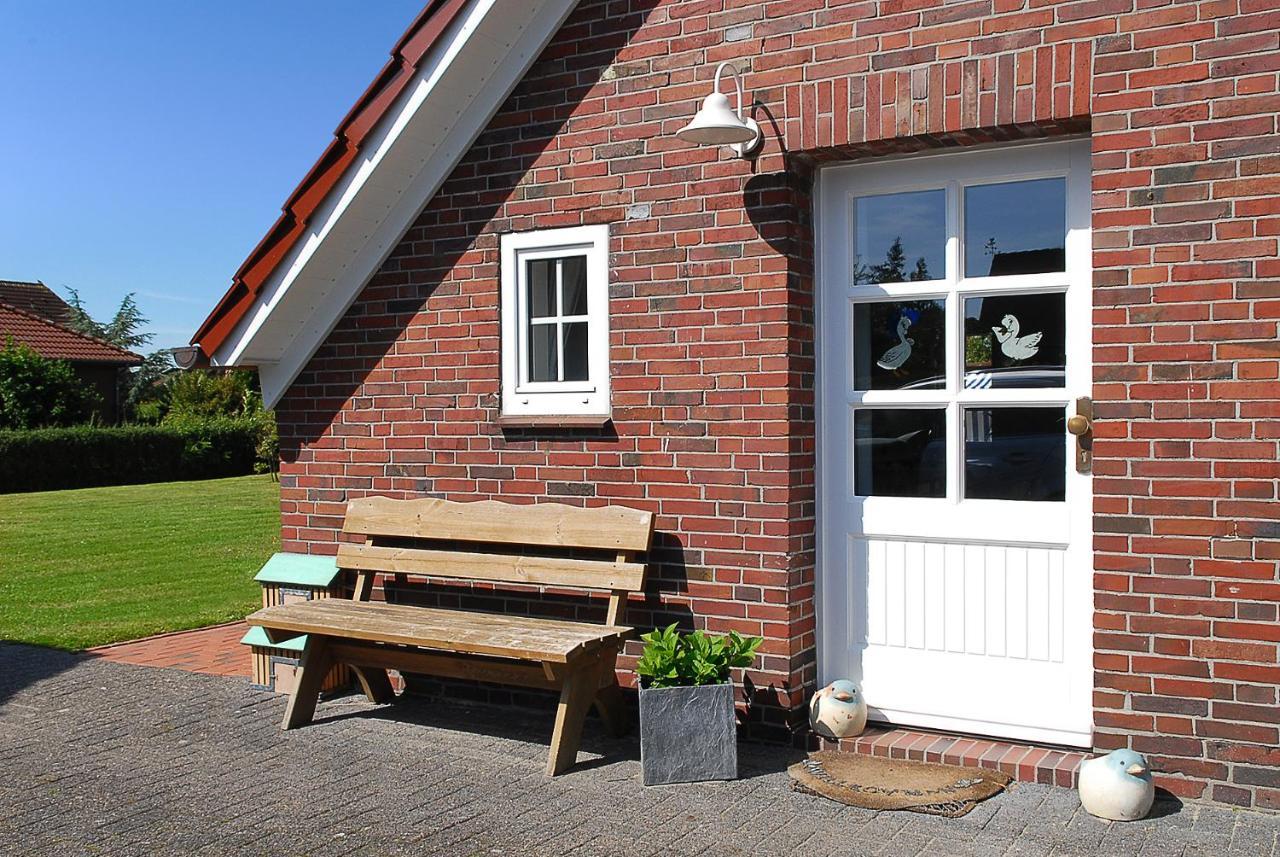 Ferienwohnungen Im Landhaus Seestern Вердум Екстериор снимка